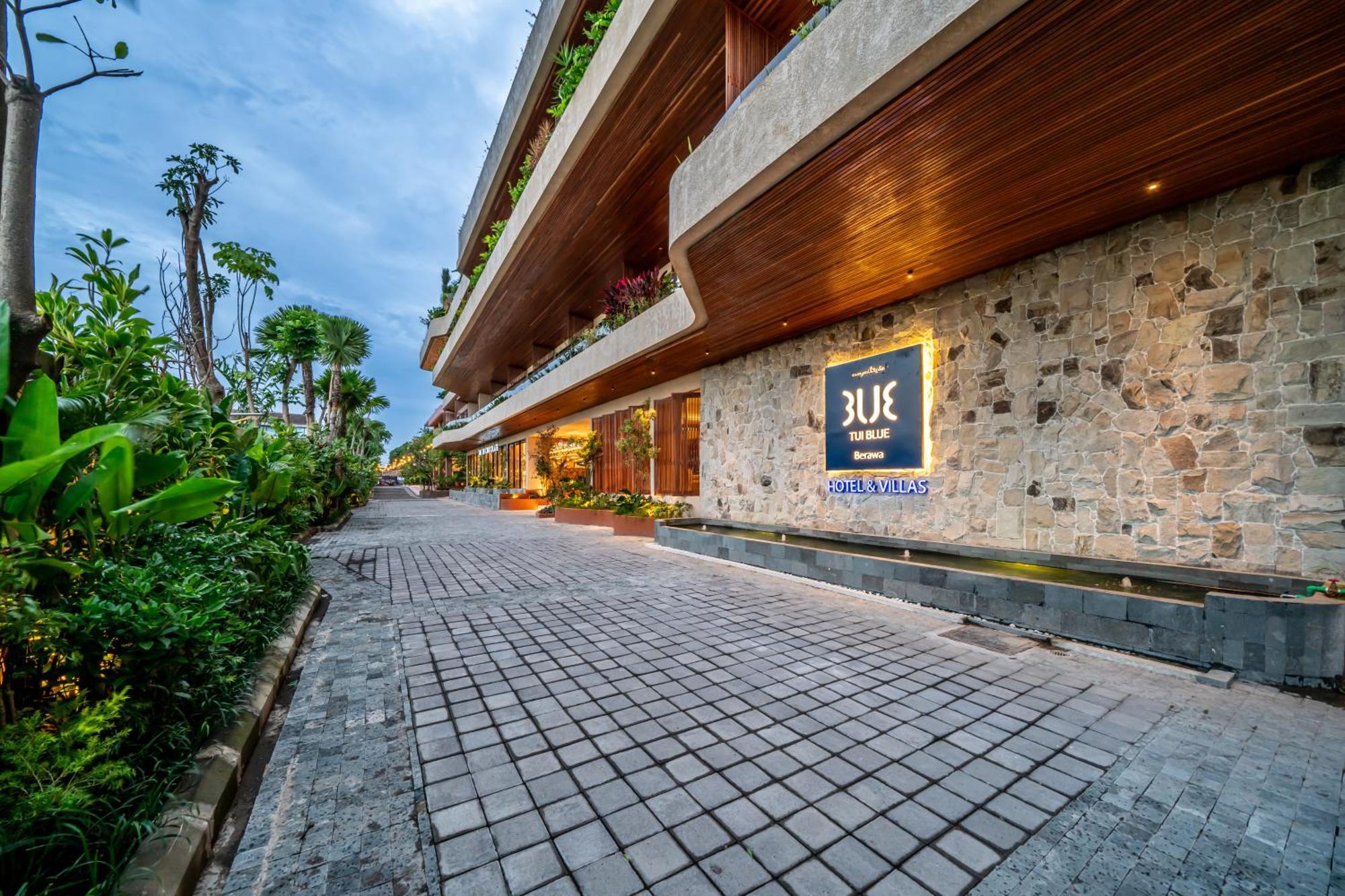 Tui Blue Berawa Hotel And Villas Canggu Exteriör bild